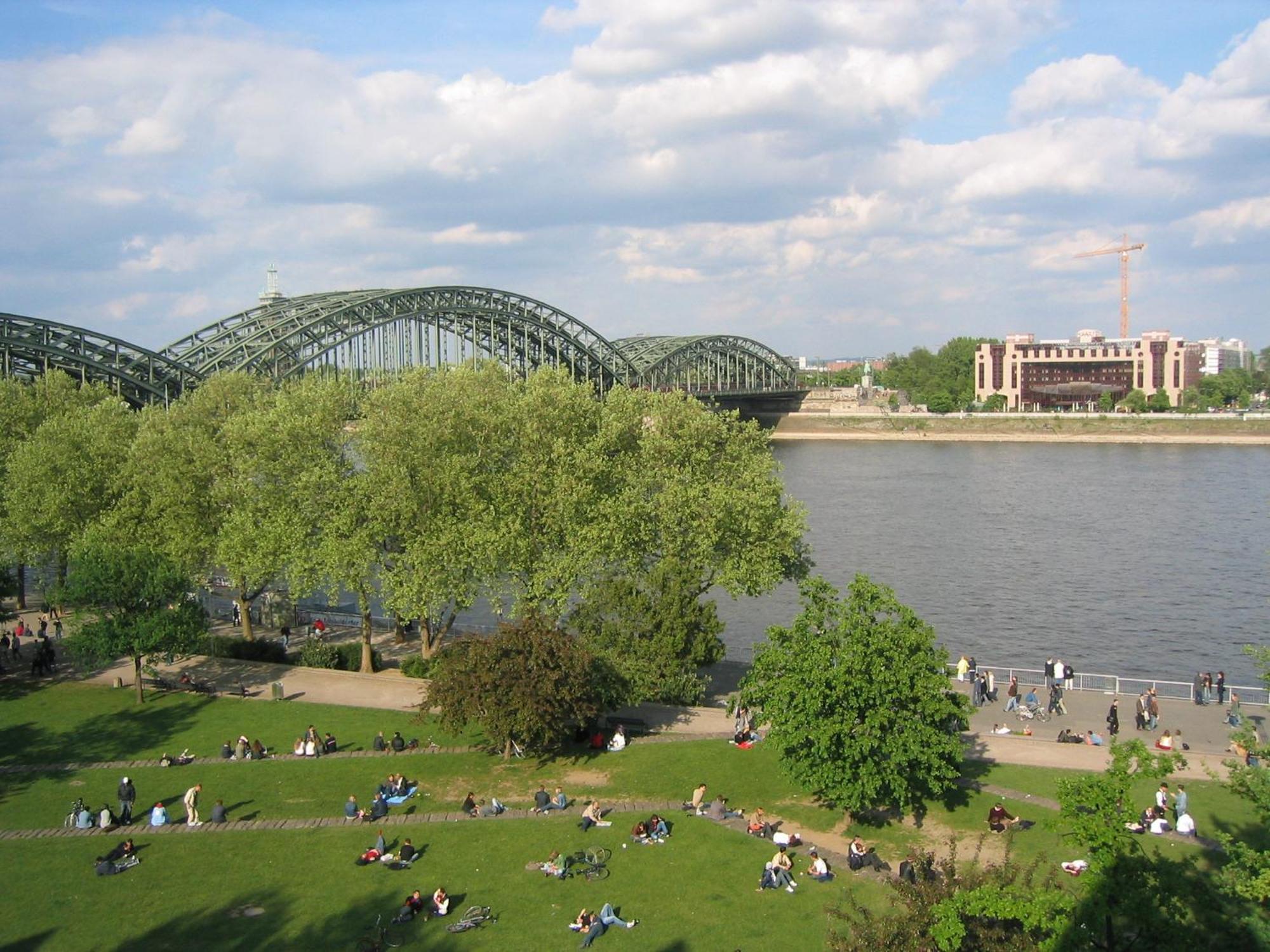 Hotel Roemerhafen Köln Eksteriør bilde