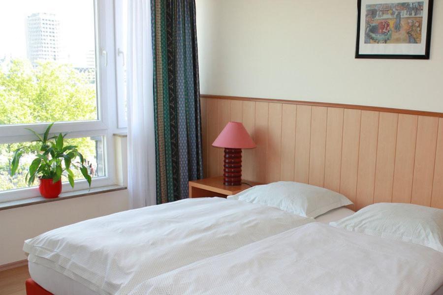 Hotel Roemerhafen Köln Eksteriør bilde