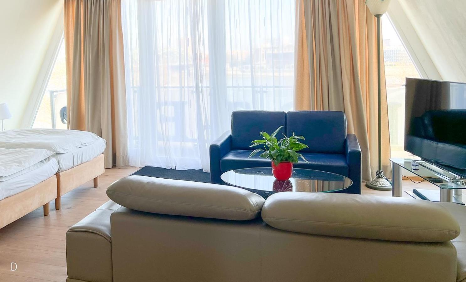 Hotel Roemerhafen Köln Eksteriør bilde